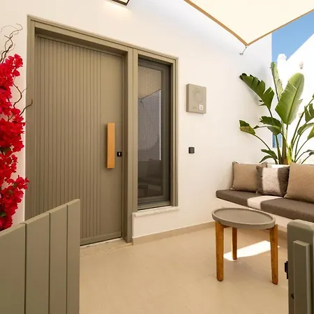 Sunsal Luxury - Sky * Naousa (Paros)