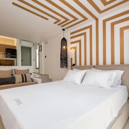 Sunsal Luxury - Sky Naousa (Paros)